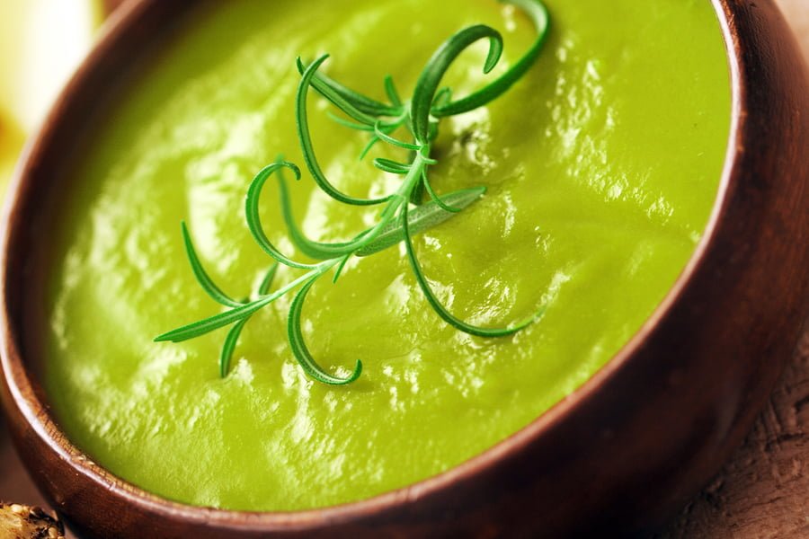 Broccoli with Fresh Fennel Soup