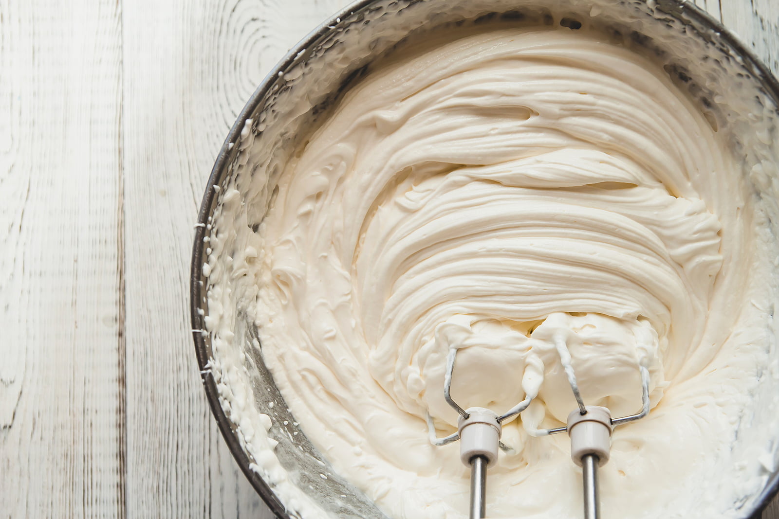 This sugar-free whipped cream recipe has only 2 ingredients